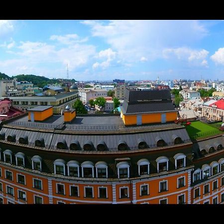 Kyiv Historycal Center Of The City Close To The St Andrews Church المظهر الخارجي الصورة